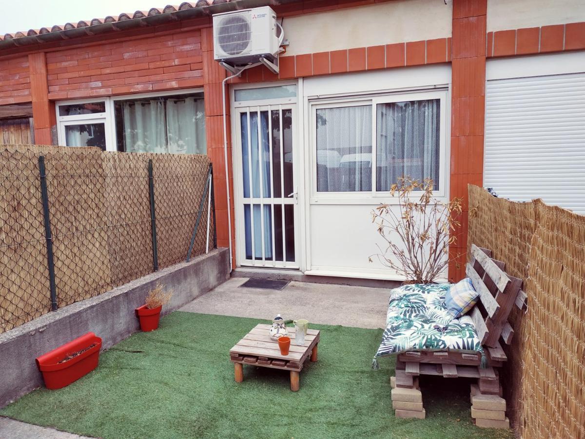 Chez Leslie Et Vincent : Logements Climatises Avec Parking Privatif Perpignano Esterno foto